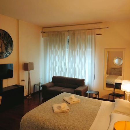 Imhome - Porta Nuova มิลาน ภายนอก รูปภาพ